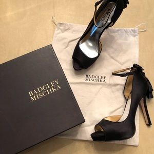 Badgley Mischka Fuller Black Satin Bow Shoes